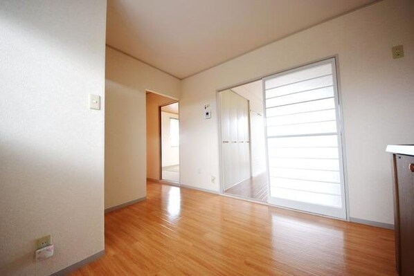 ハッピープラザ壱番館の物件内観写真